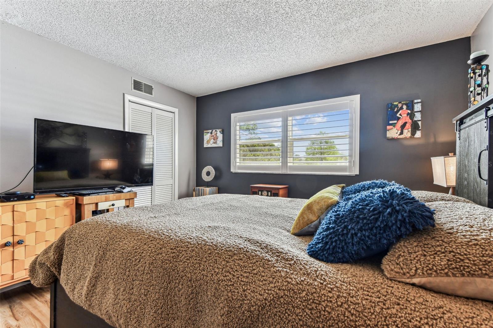 HEATHER LAKE APTS CONDO - Residential Lease