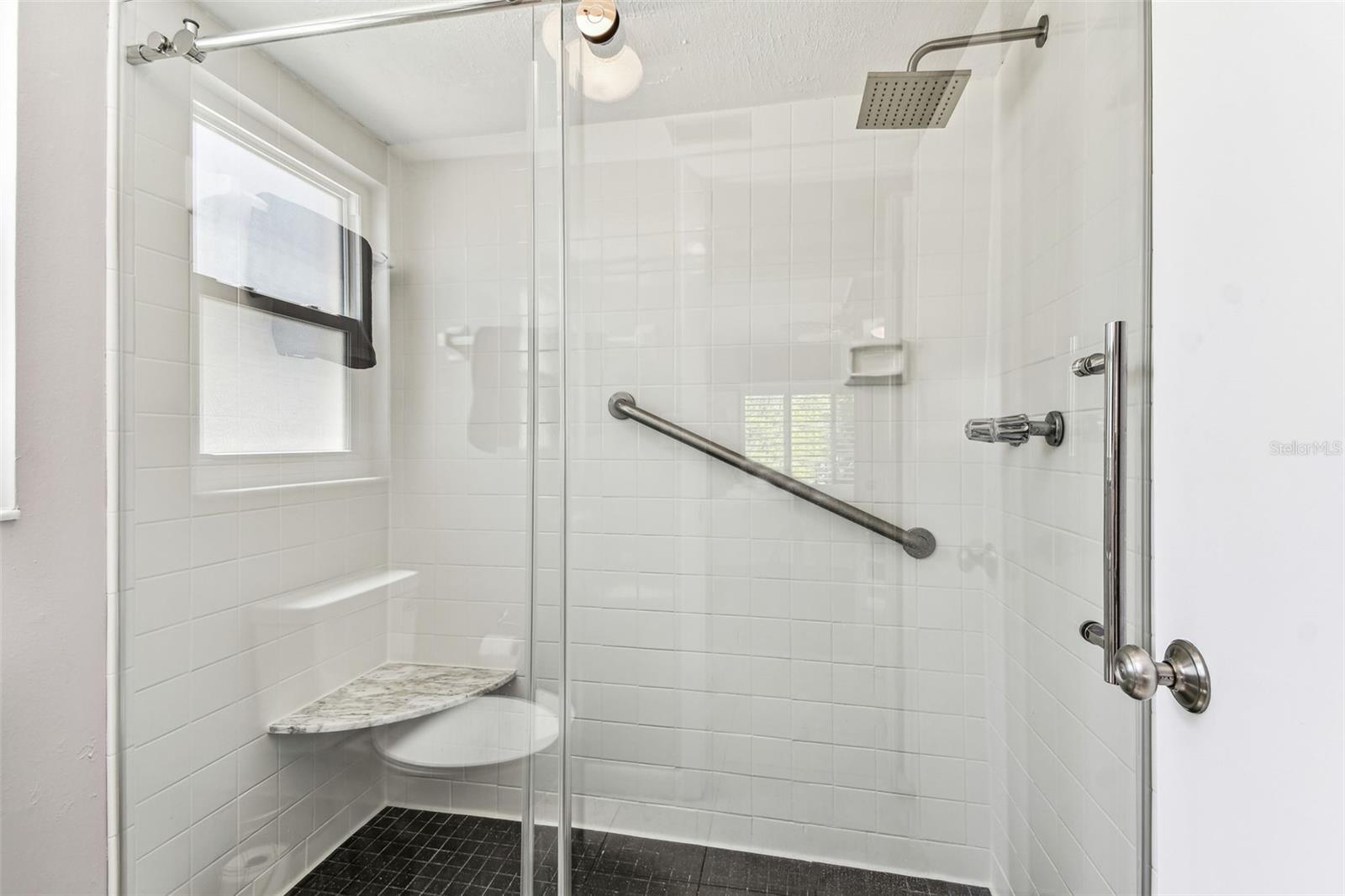 HEATHER LAKE APTS CONDO - Residential Lease