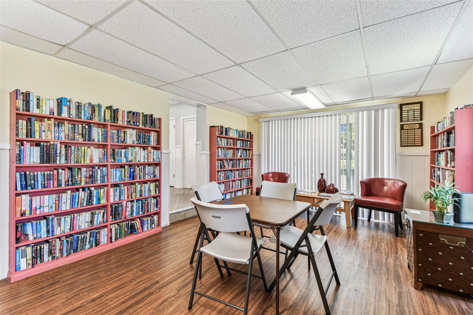 HEATHER LAKE APTS CONDO - Residential Lease