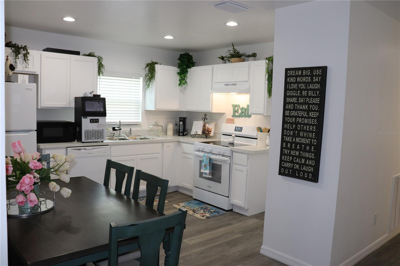 CITRUS SPGS UNIT 02 - Residential