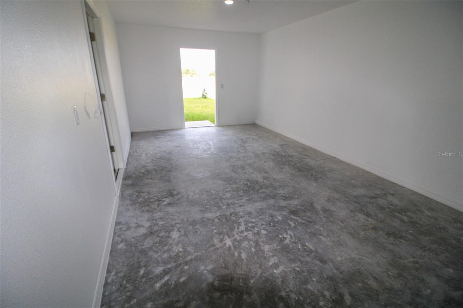 CITRUS SPGS UNIT 02 - Residential