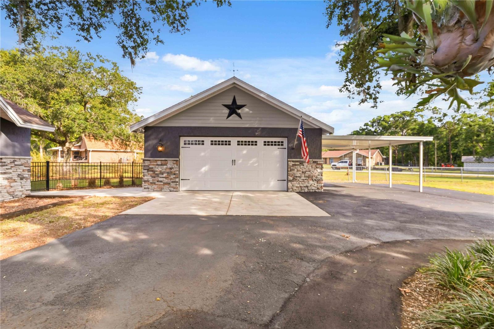 WESLEY CHAPEL ACRES UNREC PLAT - Residential