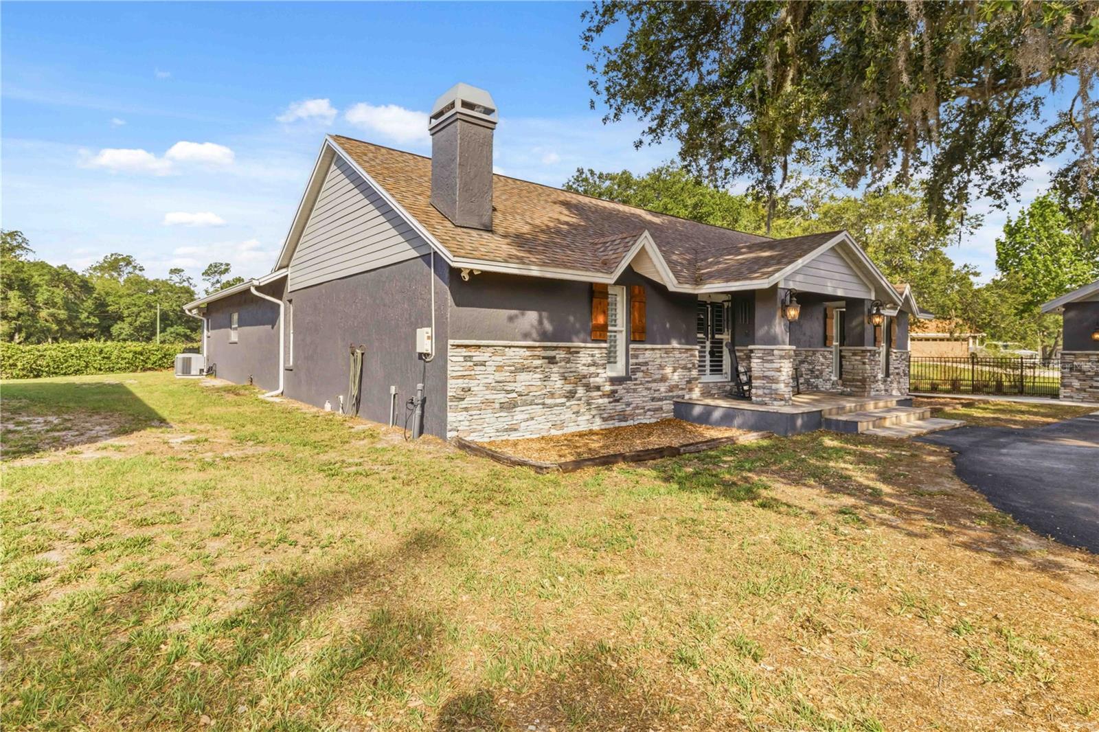 WESLEY CHAPEL ACRES UNREC PLAT - Residential