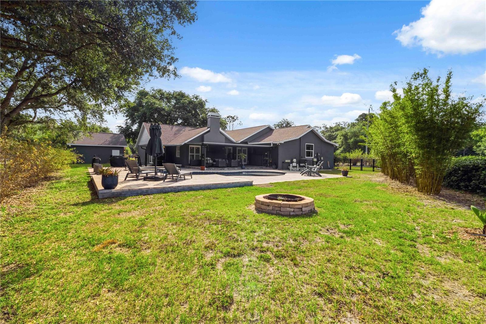 WESLEY CHAPEL ACRES UNREC PLAT - Residential
