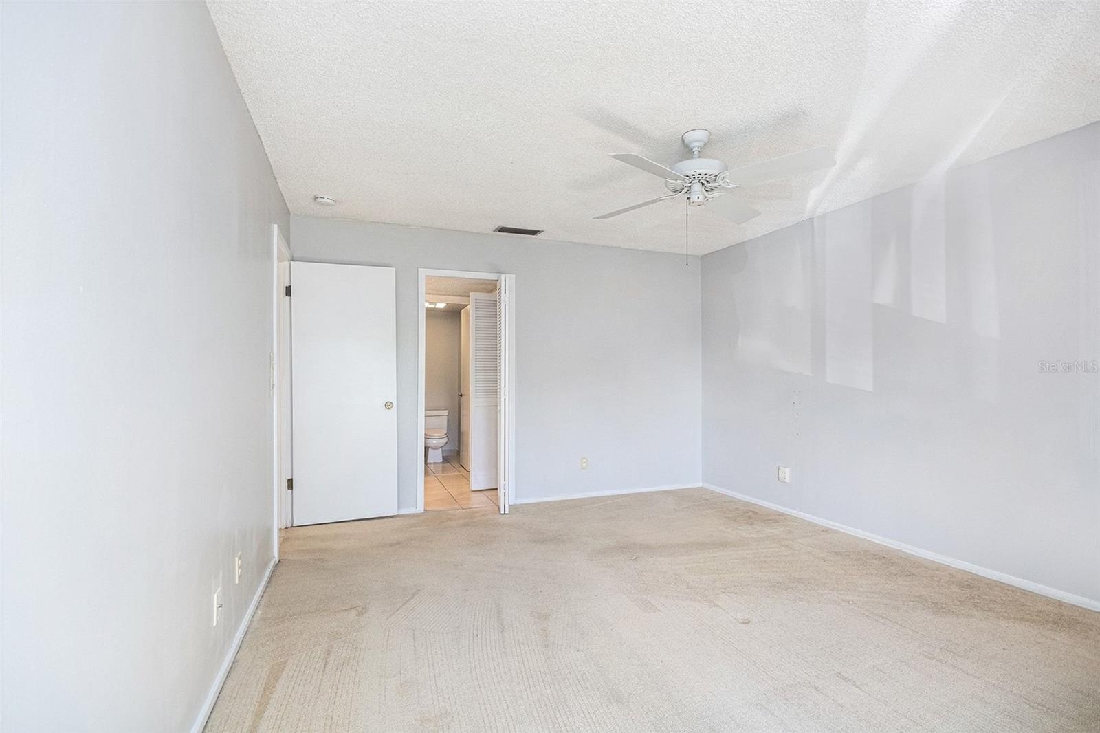 LAKE VILLAS CONDO - Residential