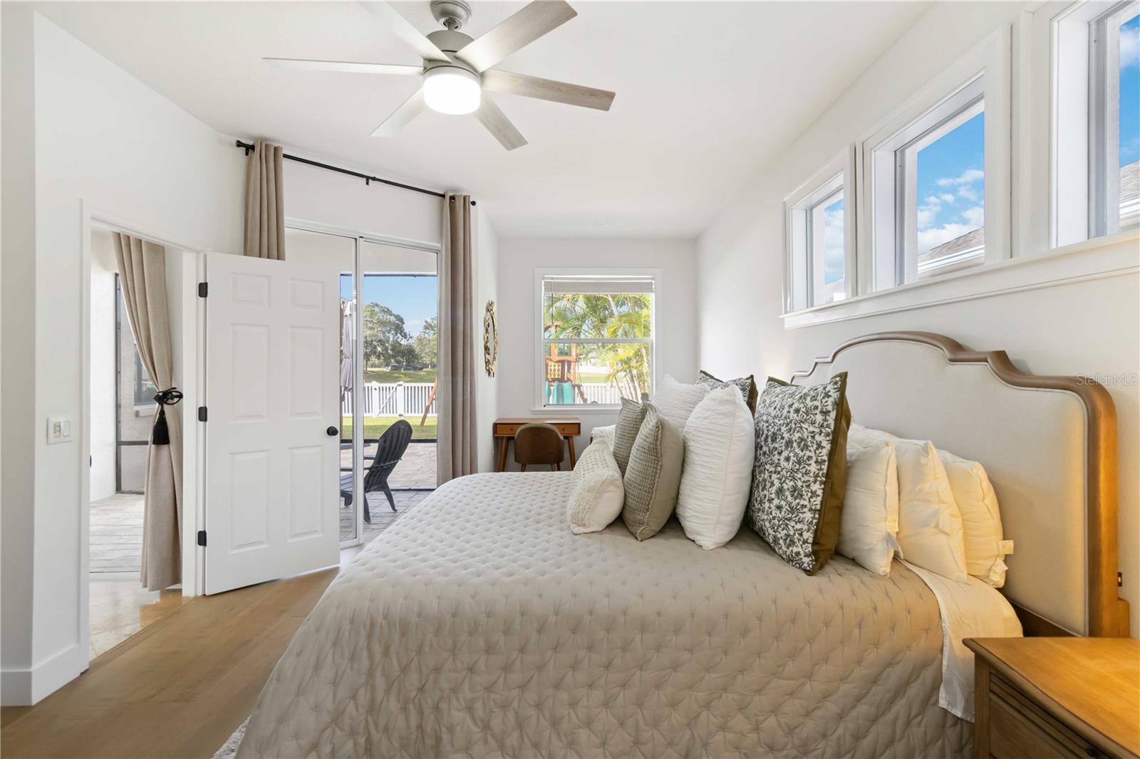 RIVERWALK VILLAGE CYPRESS BANKS SP H 1&2 - Residential