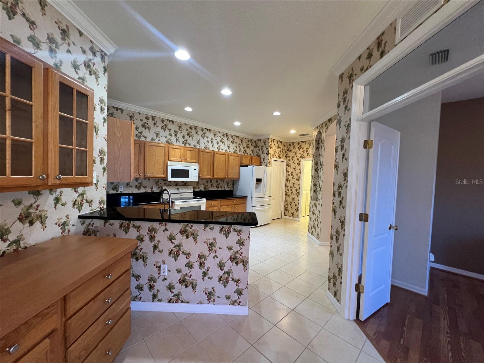 HERON CREEK - Residential Lease