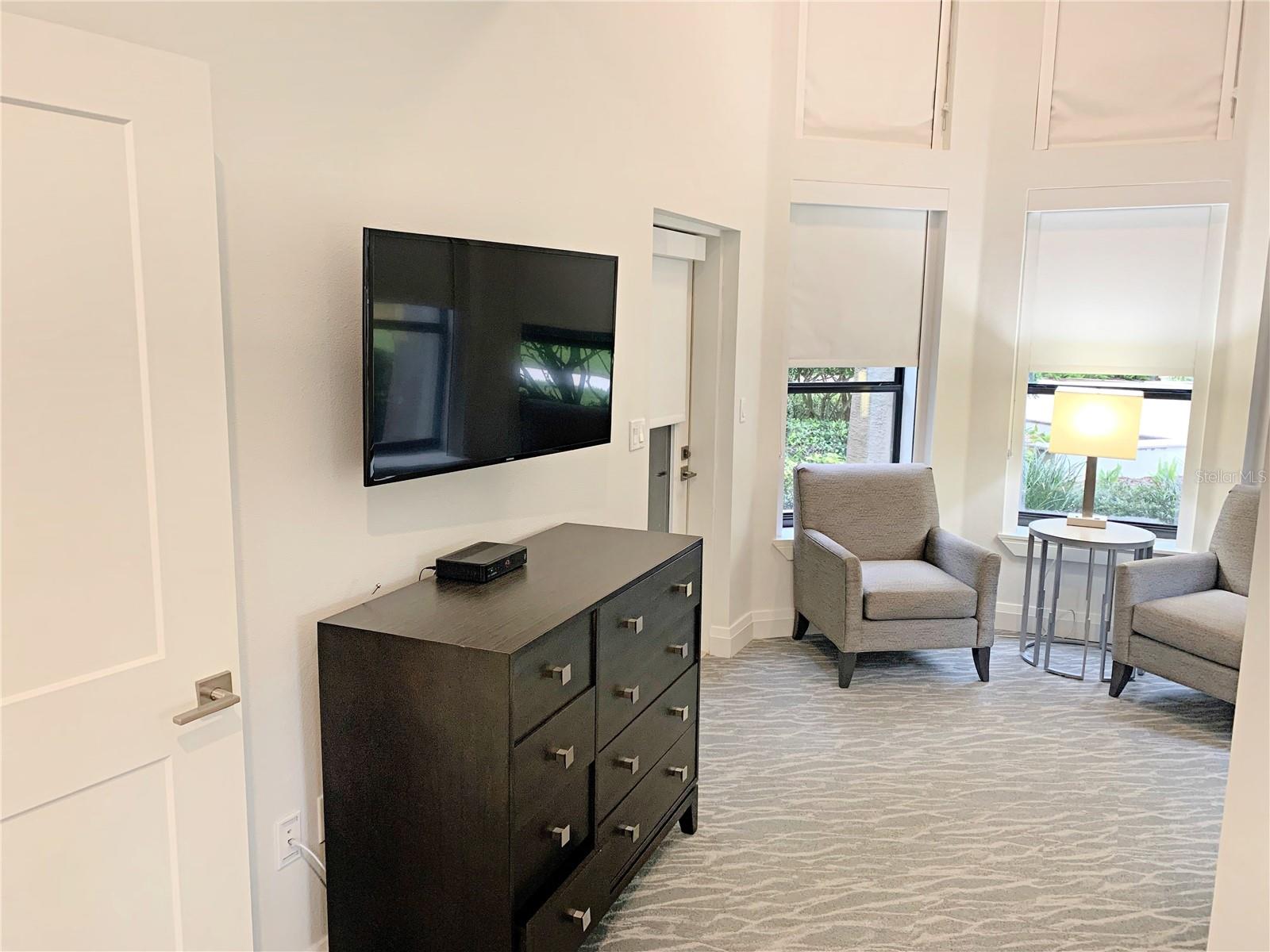 GROVE RESIDENCE & SPA HOTEL CONDO 2 - Residential