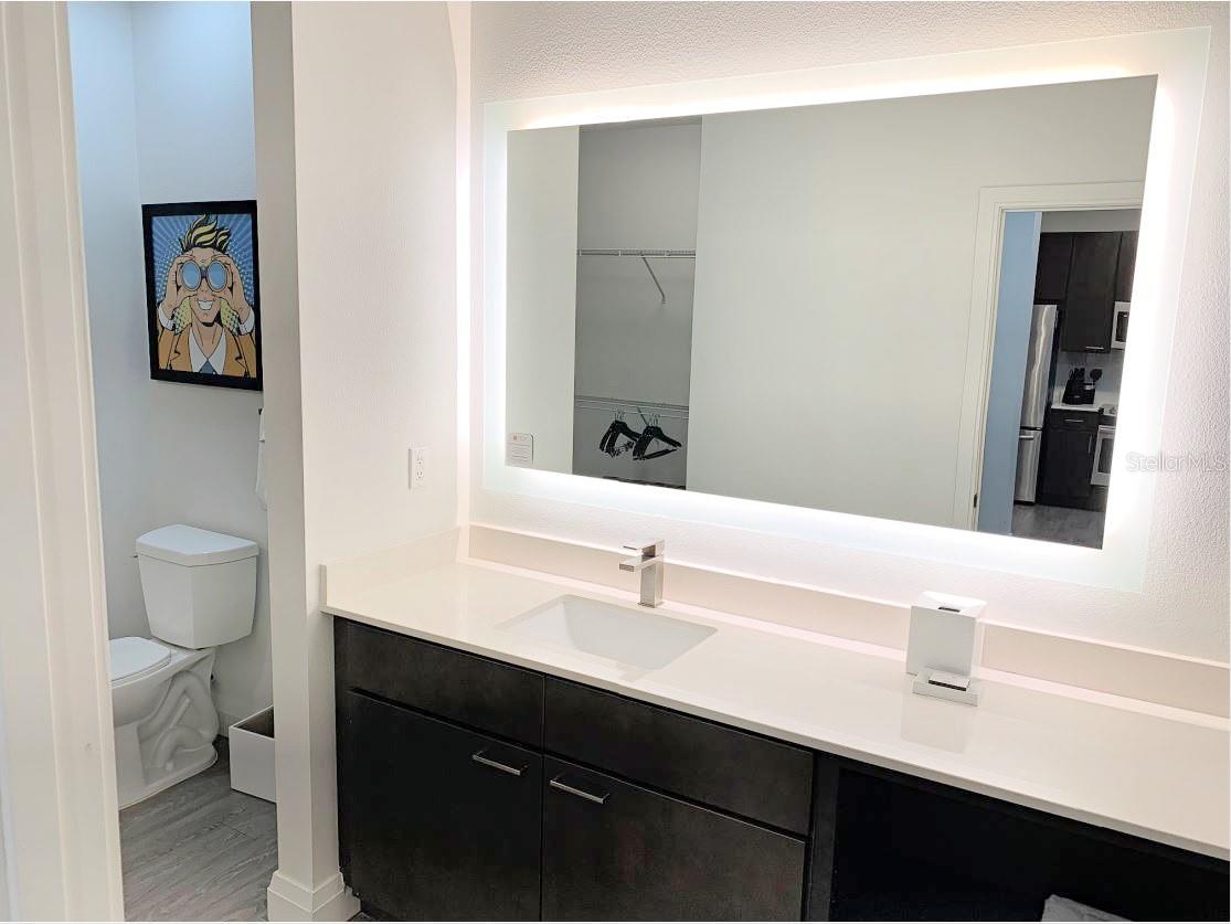 GROVE RESIDENCE & SPA HOTEL CONDO 2 - Residential