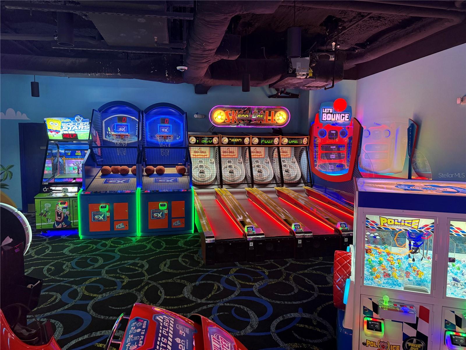 GROVE RESIDENCE & SPA HOTEL CONDO 2 - Residential