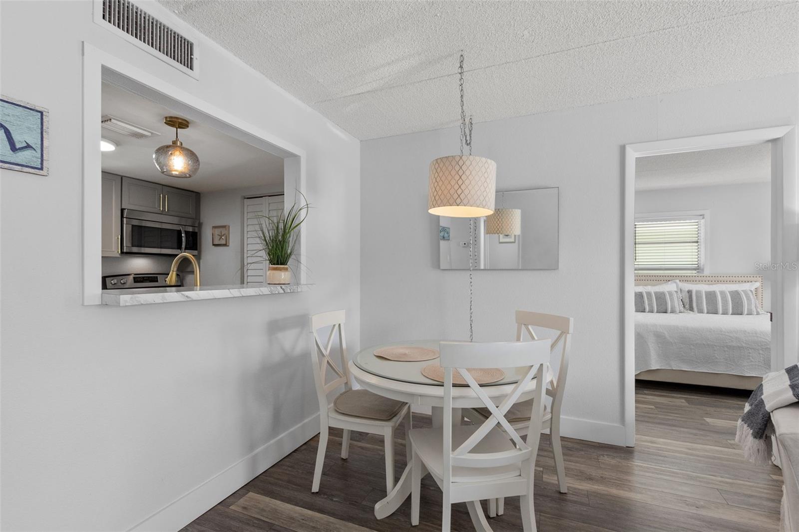 DOLPHIN POINTE OF DUNEDIN CONDO - Residential