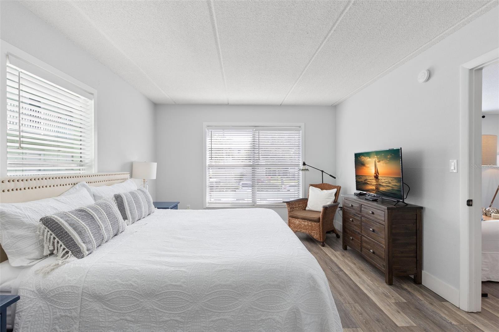 DOLPHIN POINTE OF DUNEDIN CONDO - Residential