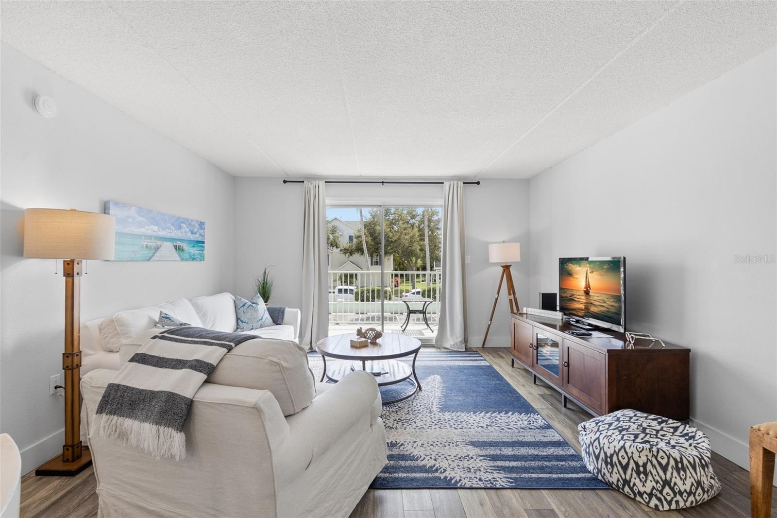 DOLPHIN POINTE OF DUNEDIN CONDO - Residential