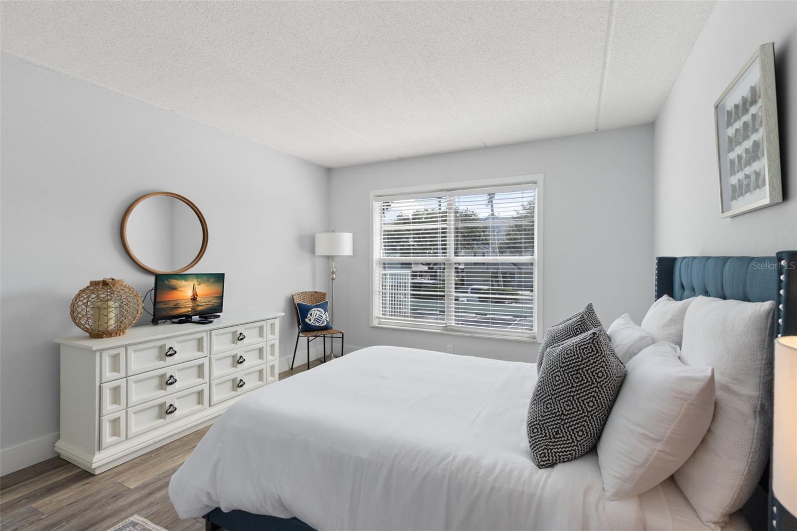 DOLPHIN POINTE OF DUNEDIN CONDO - Residential