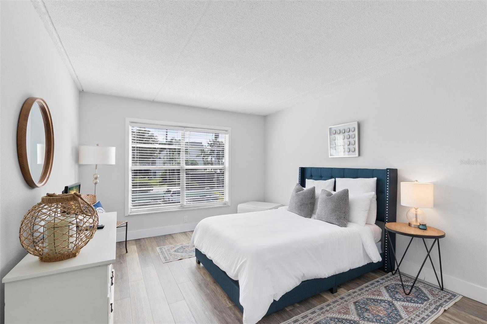 DOLPHIN POINTE OF DUNEDIN CONDO - Residential