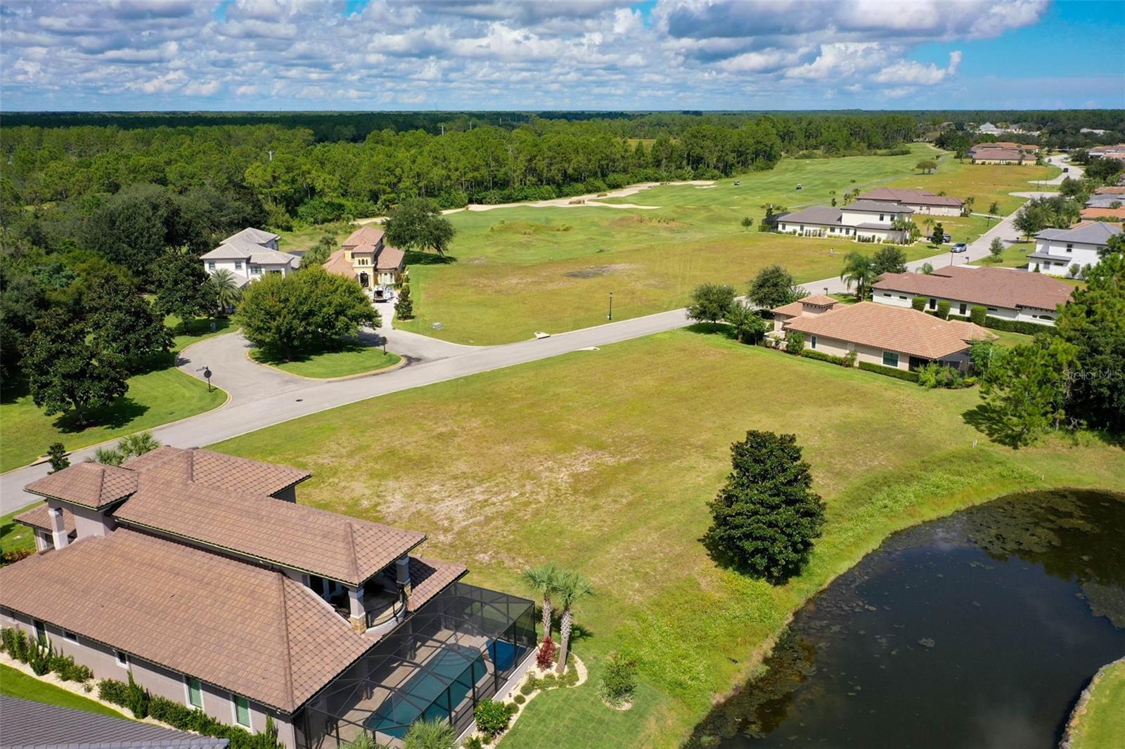 CONSERVATORY/HAMMOCK BEACH - Land