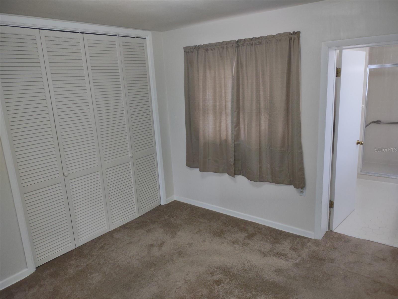1213 NW 8TH