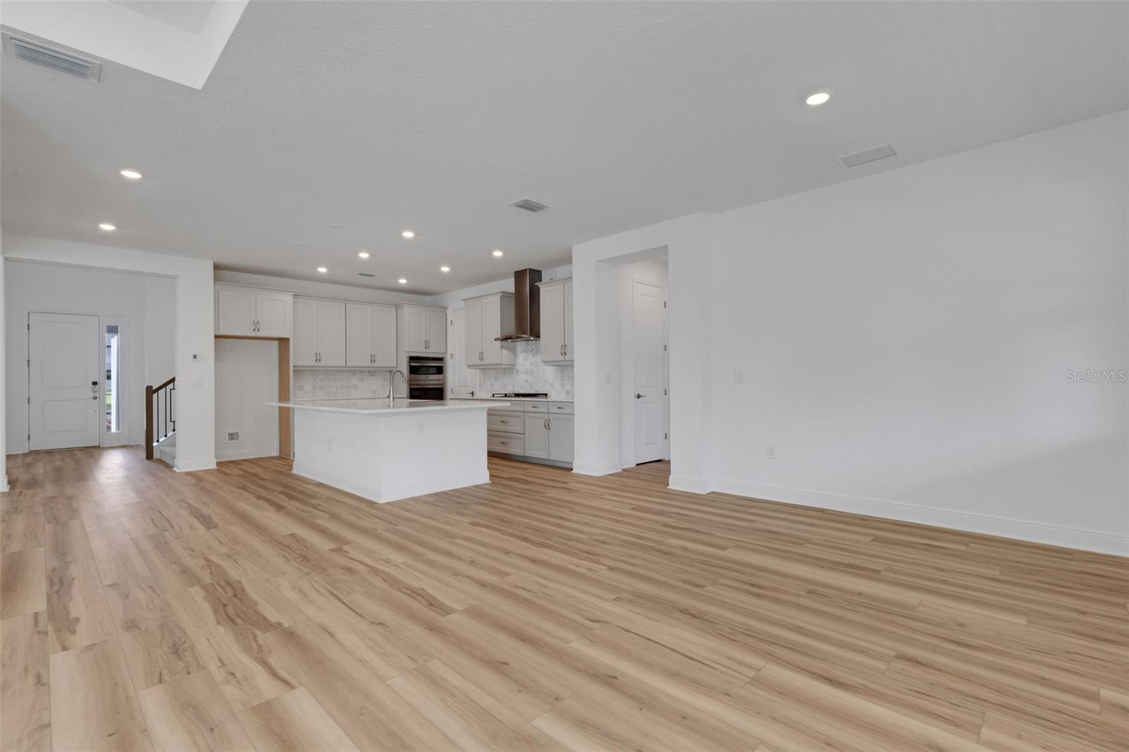 HAWKSTONE - Residential