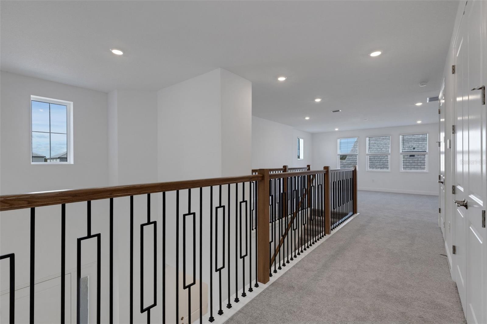 HAWKSTONE - Residential