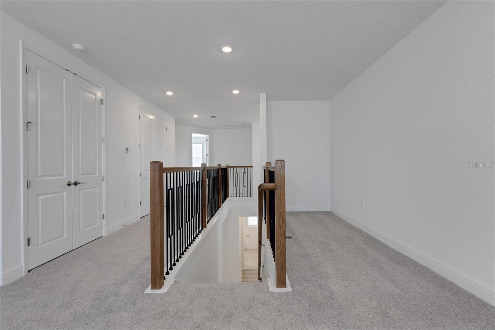 HAWKSTONE - Residential