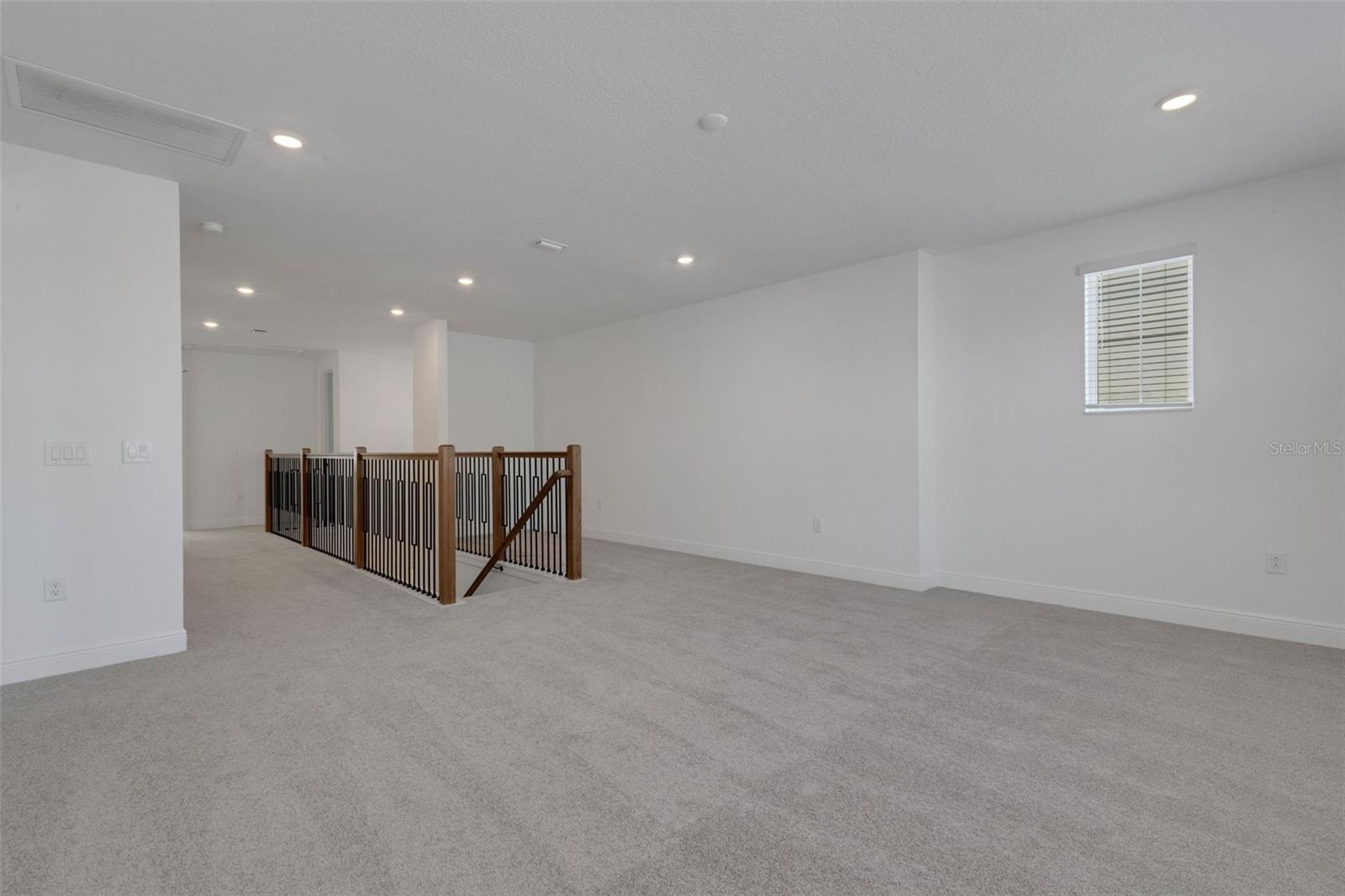 HAWKSTONE - Residential