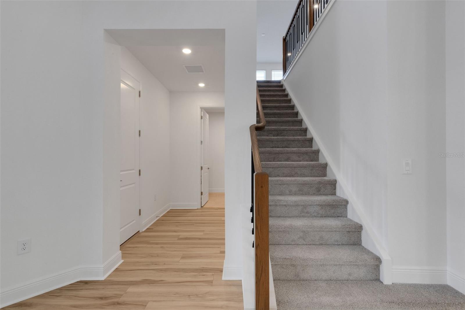 HAWKSTONE - Residential