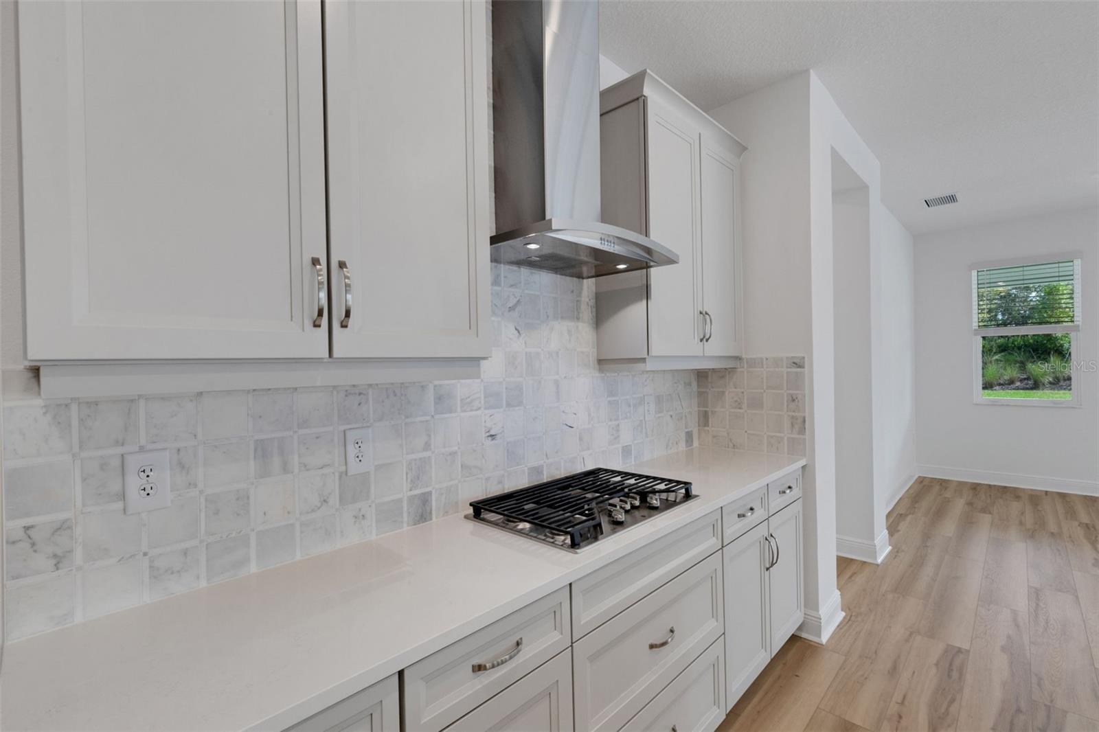 HAWKSTONE - Residential