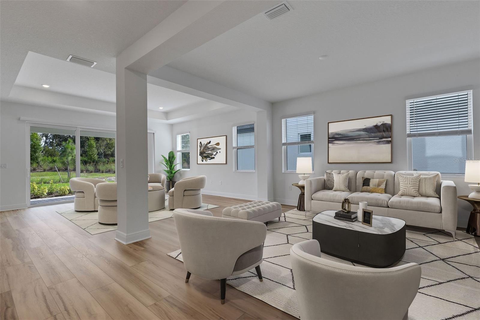 HAWKSTONE - Residential