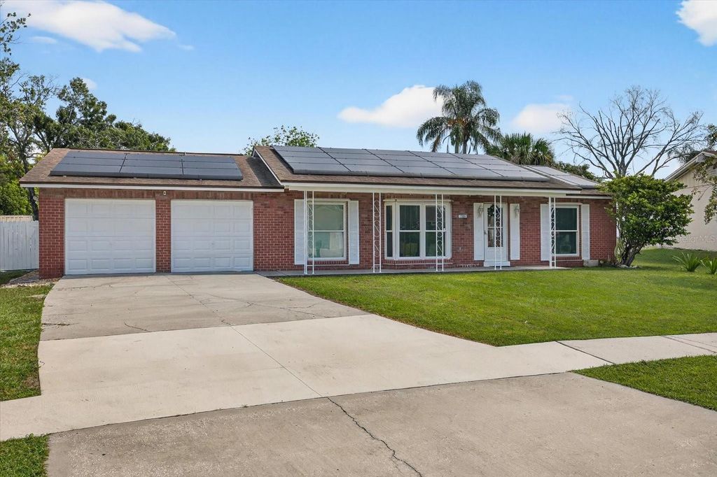 Photo of 7321 Brookview Circle, Tampa, FL 33634 (MLS # TB8426636)