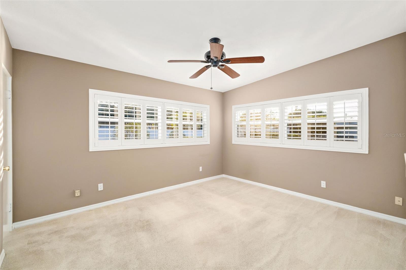 BEL AIR HILLS - Residential