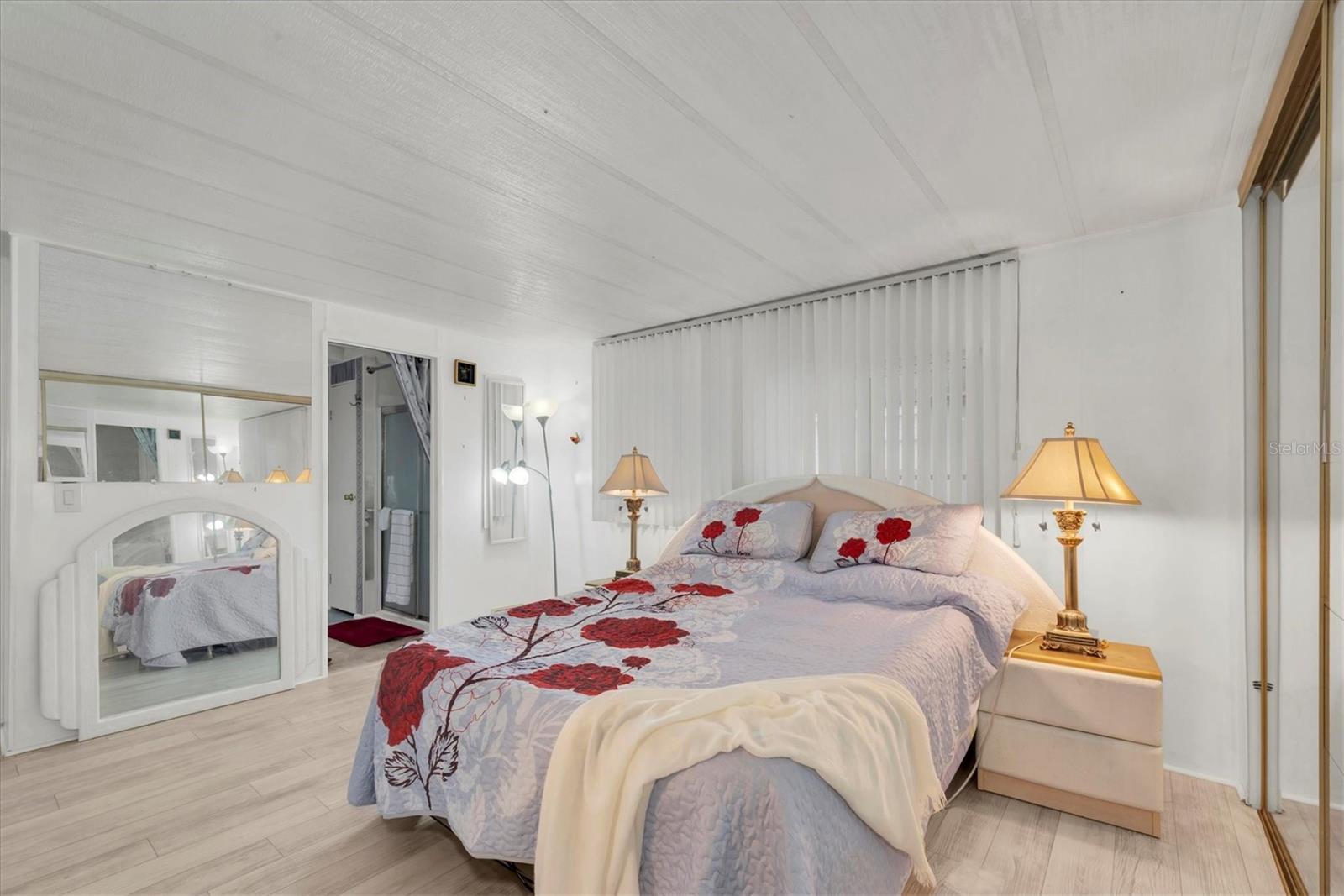 GULL-AIRE VILLAGE - Residential