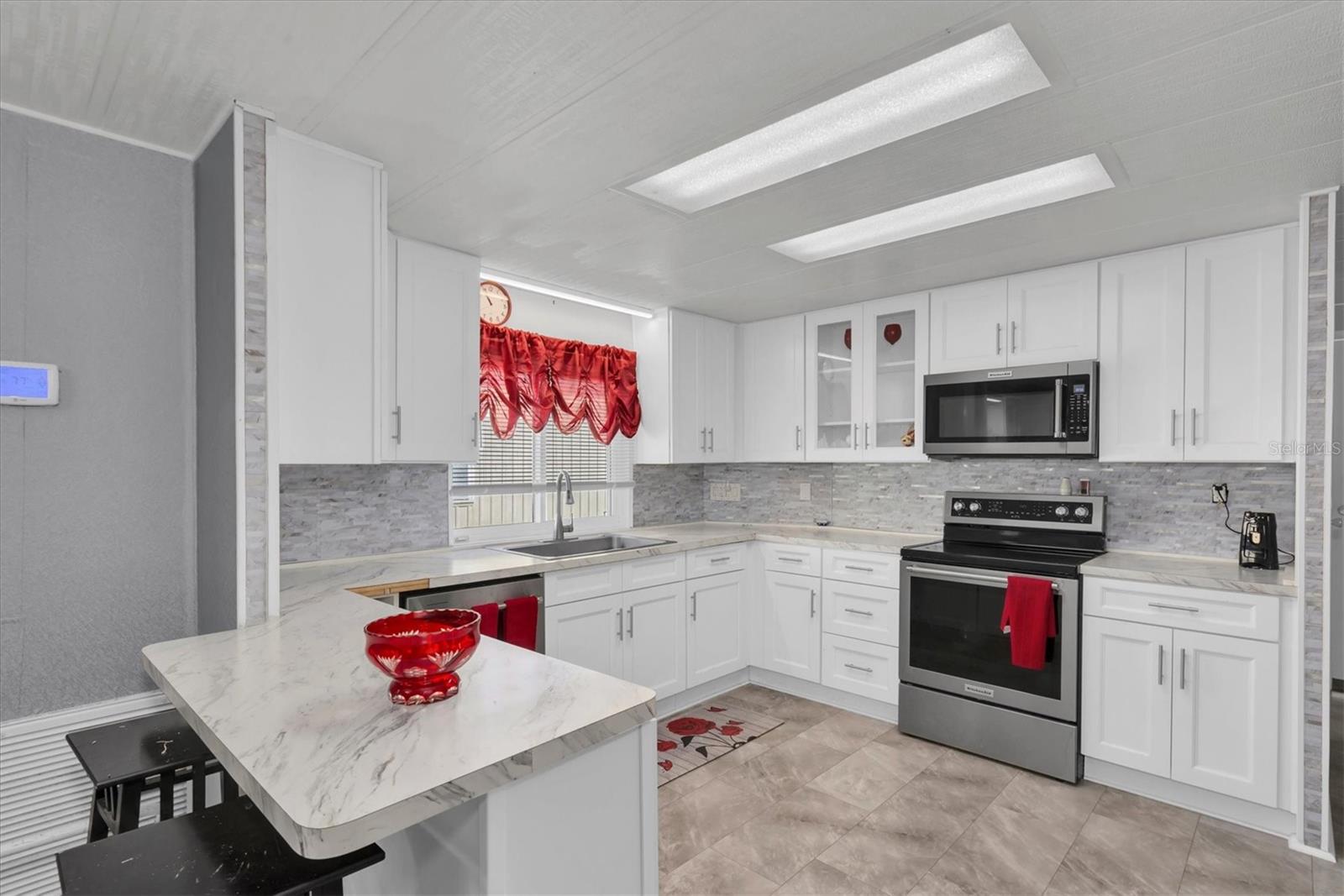 GULL-AIRE VILLAGE - Residential