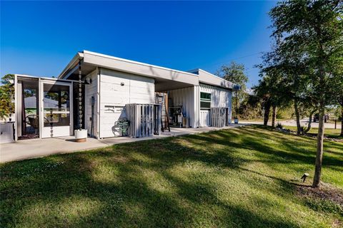 A home in PORT CHARLOTTE