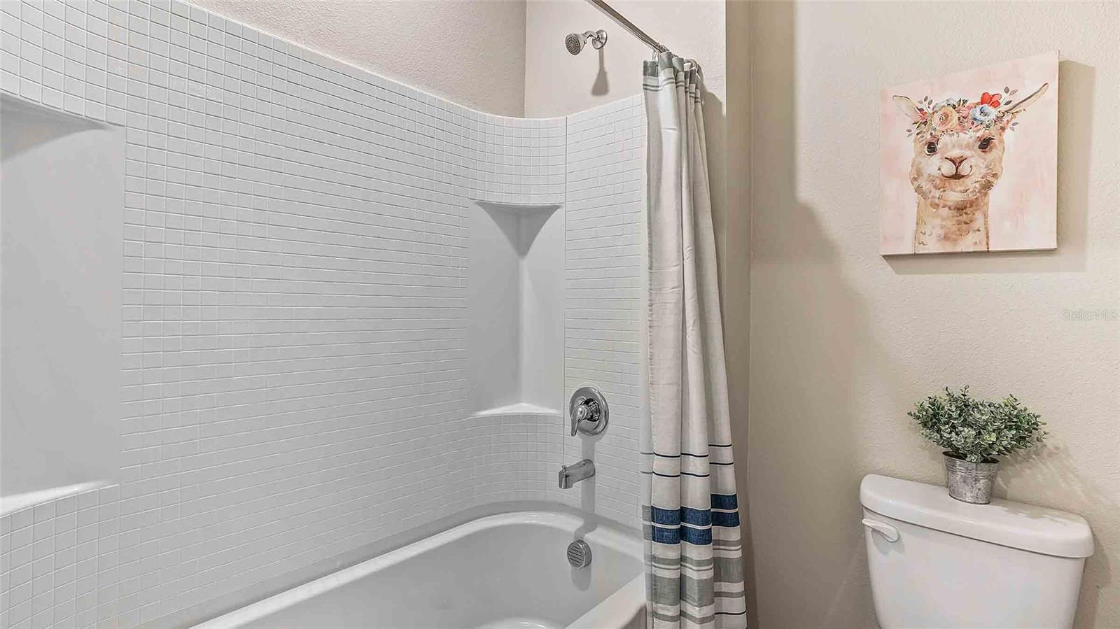 FARM AT VARREA - Residential