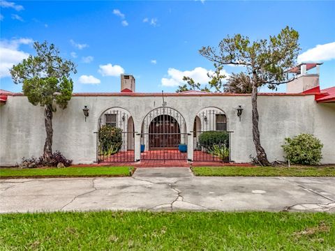 Tiny photo for 16635 County Road 450, Umatilla, FL 32784 (MLS # O6346783)