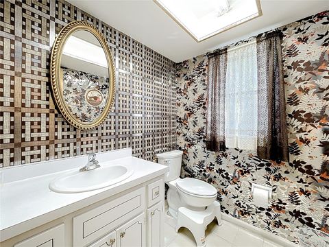 Tiny photo for 16635 County Road 450, Umatilla, FL 32784 (MLS # O6346783)