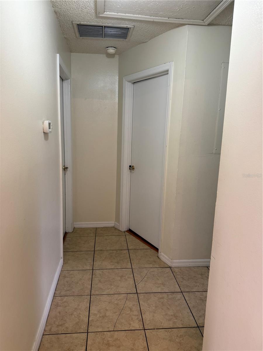 TOWNHOMES WINTER GARDEN - Residential