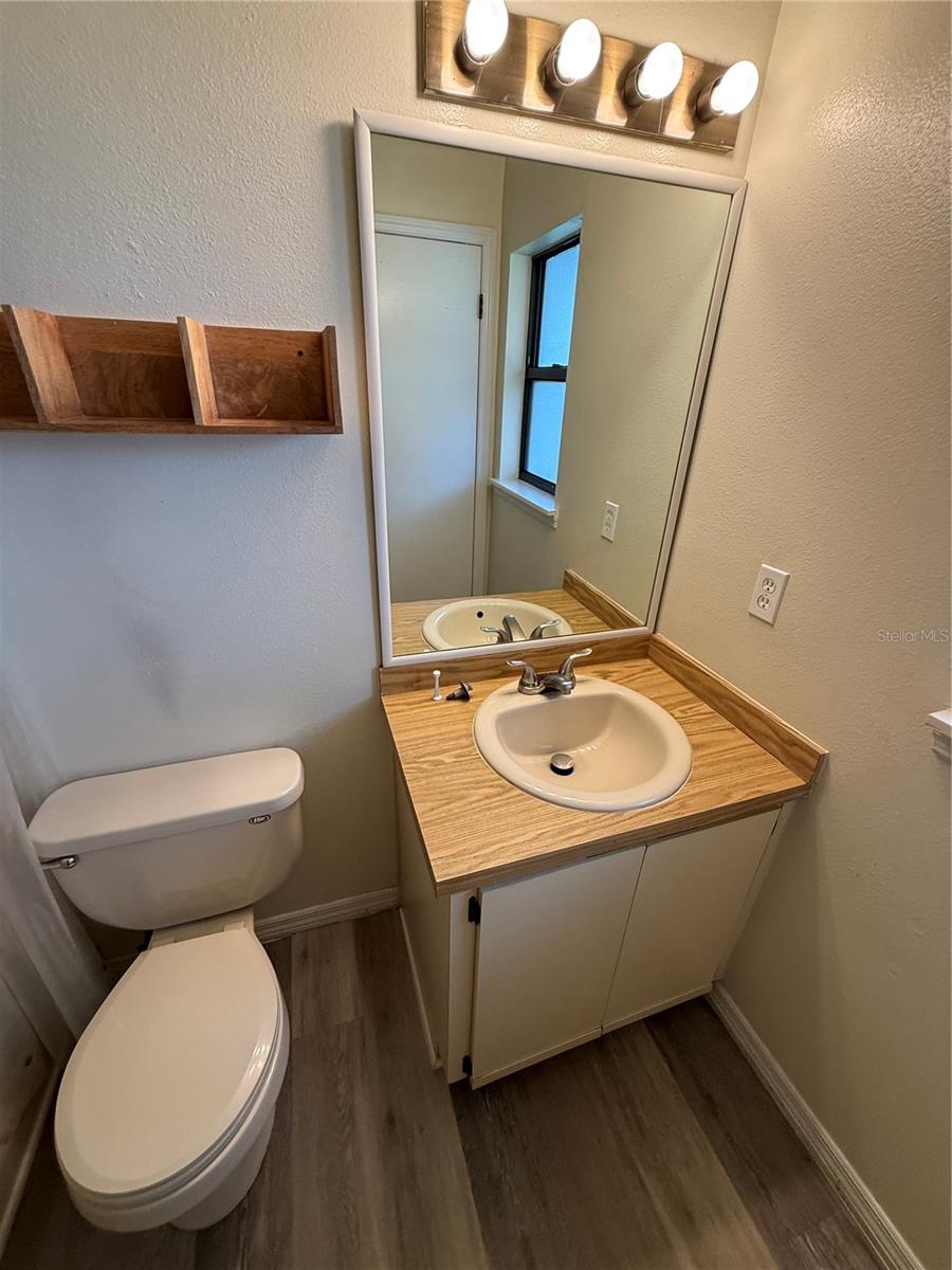 TOWNHOMES WINTER GARDEN - Residential