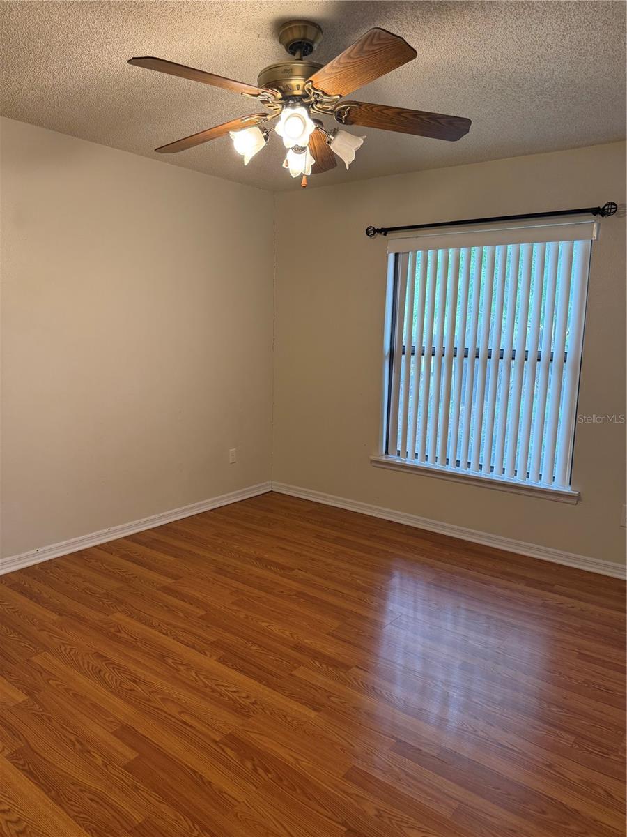 TOWNHOMES WINTER GARDEN - Residential