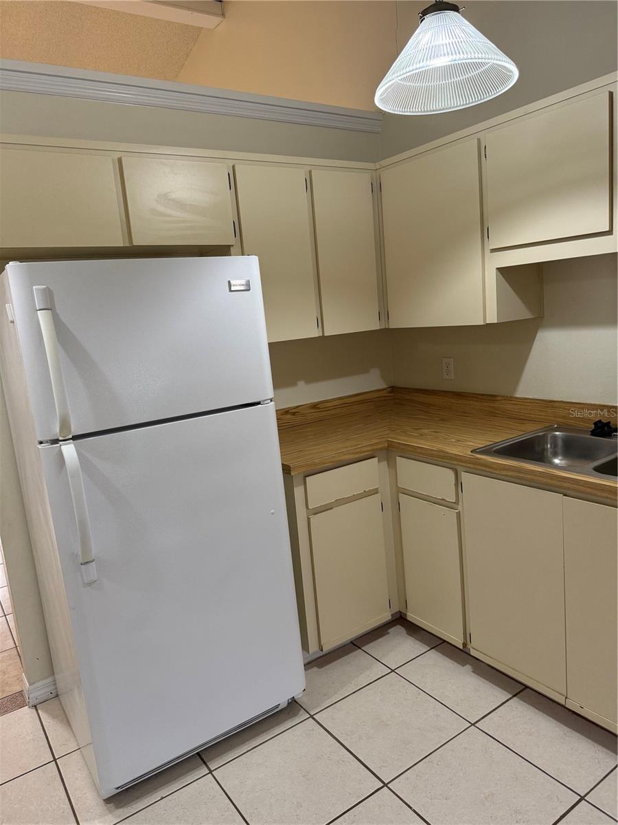 TOWNHOMES WINTER GARDEN - Residential