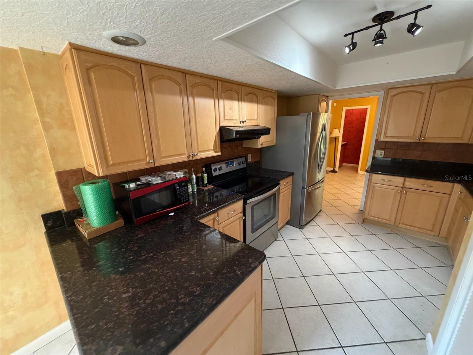 CYPRESS WOODS CONDO - Residential Lease