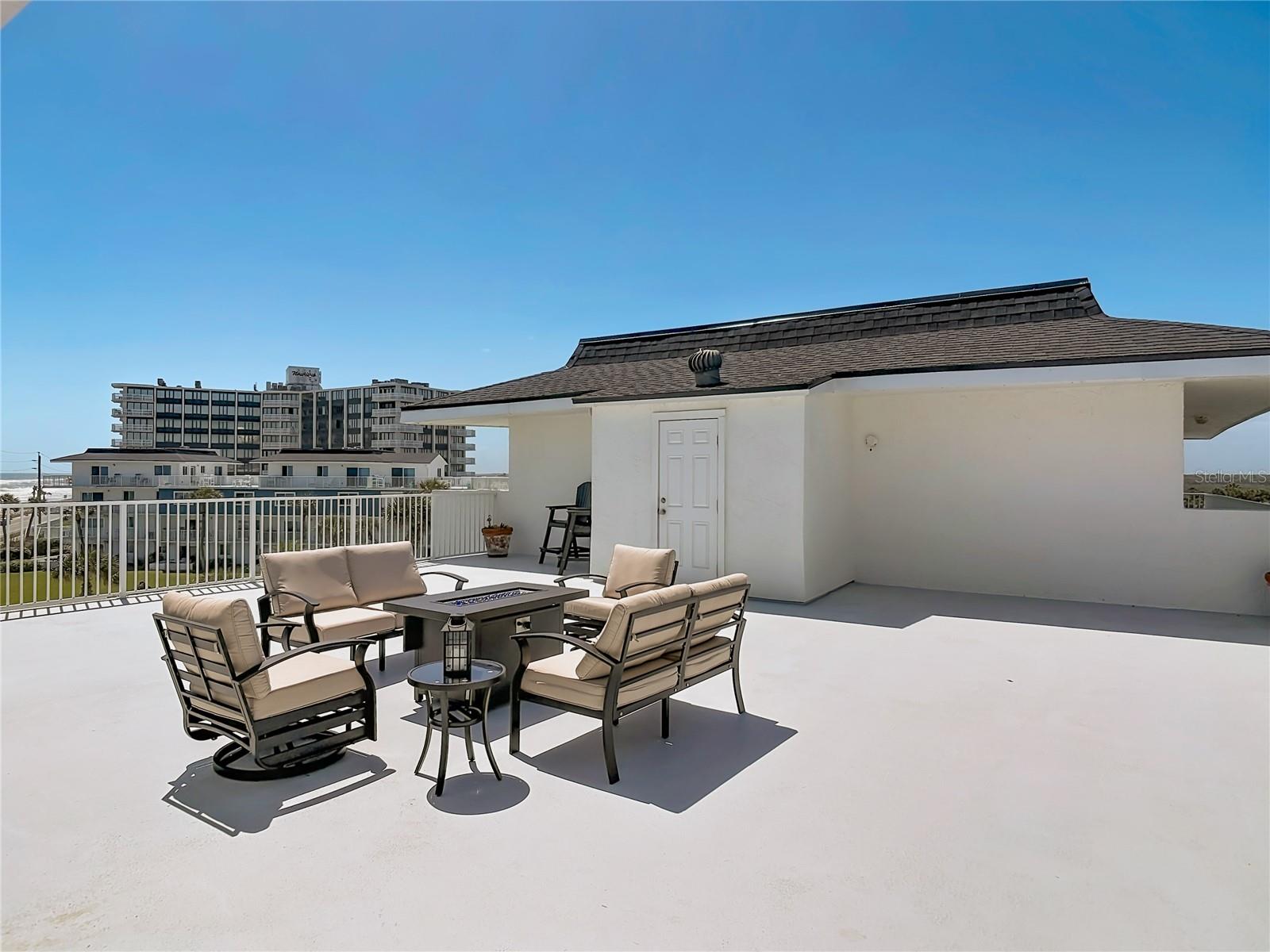 OCEAN BEACH CONDO CLUB II - Residential