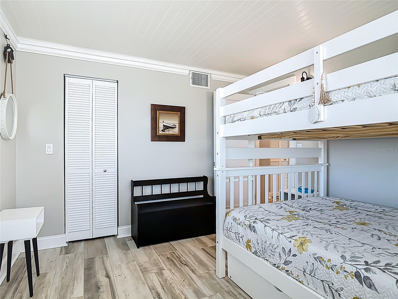 OCEAN BEACH CONDO CLUB II - Residential