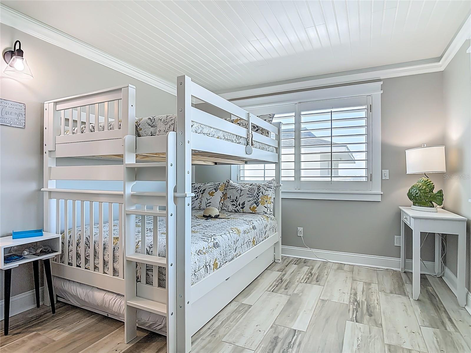 OCEAN BEACH CONDO CLUB II - Residential