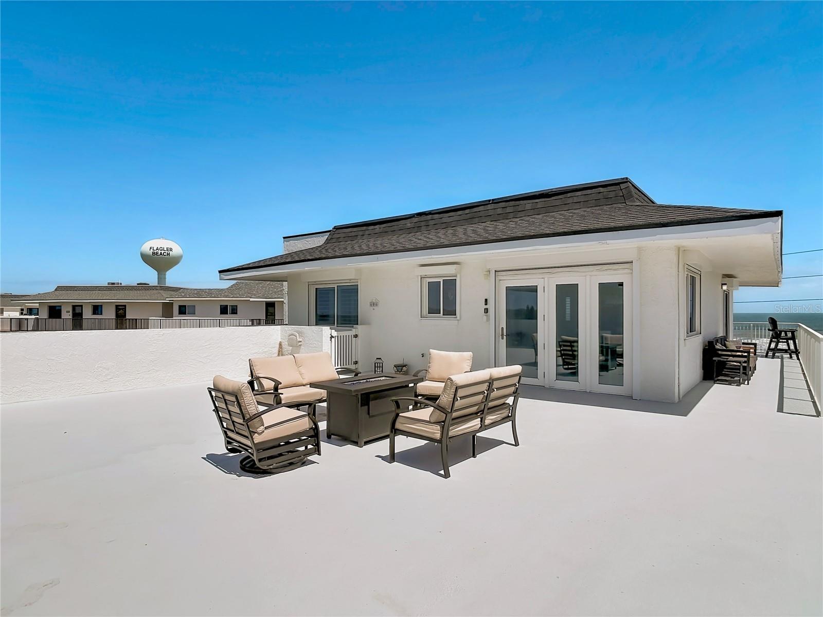 OCEAN BEACH CONDO CLUB II - Residential