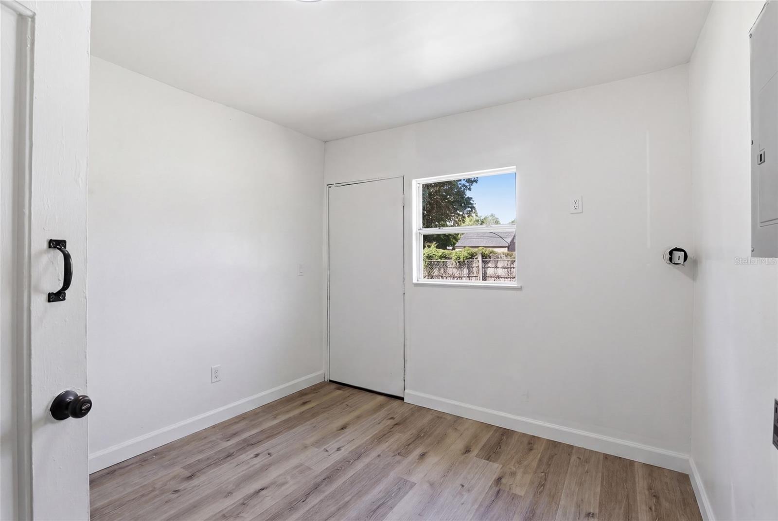 HIGHLAND COURT MANOR - Residential