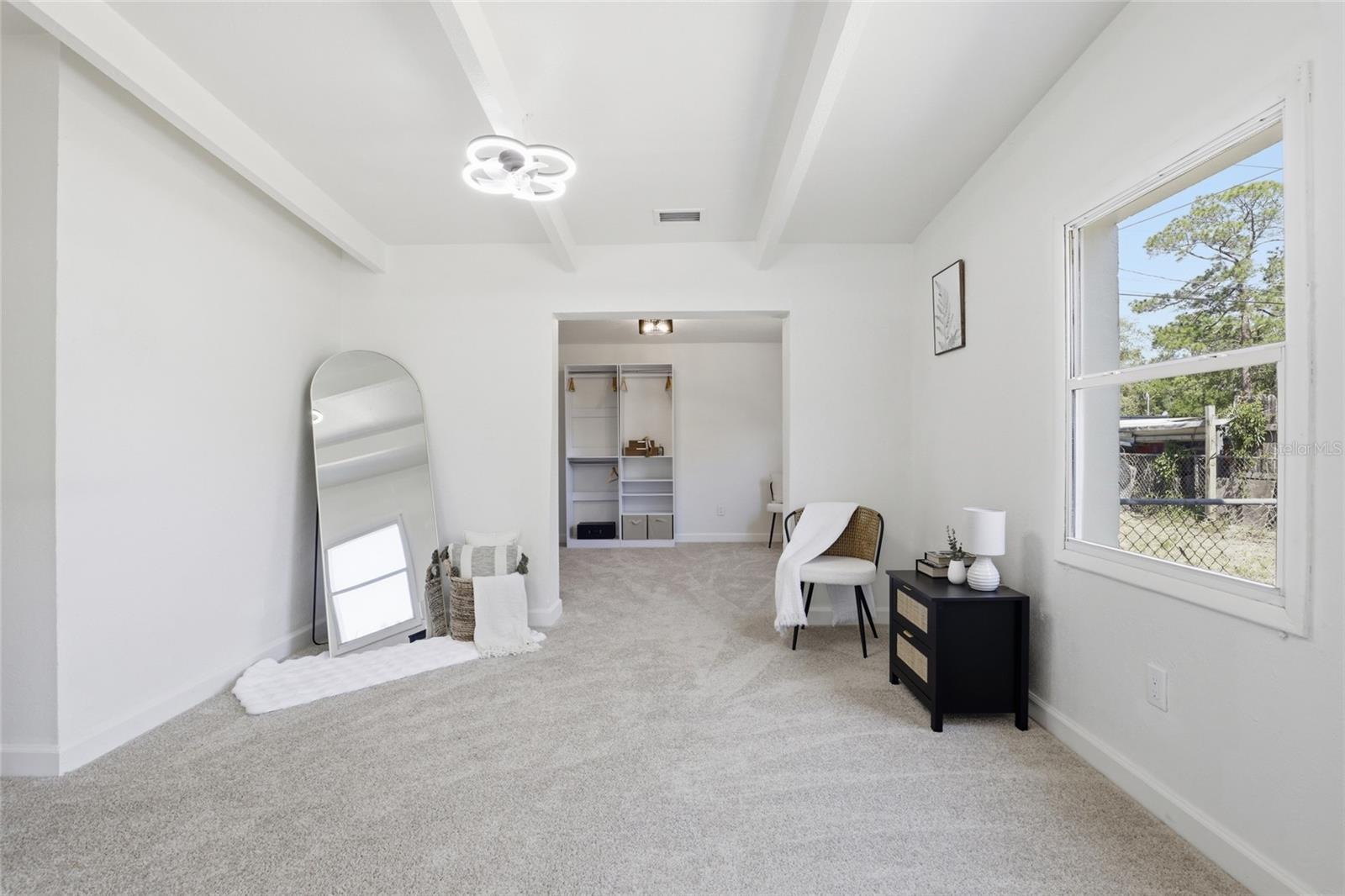 HIGHLAND COURT MANOR - Residential