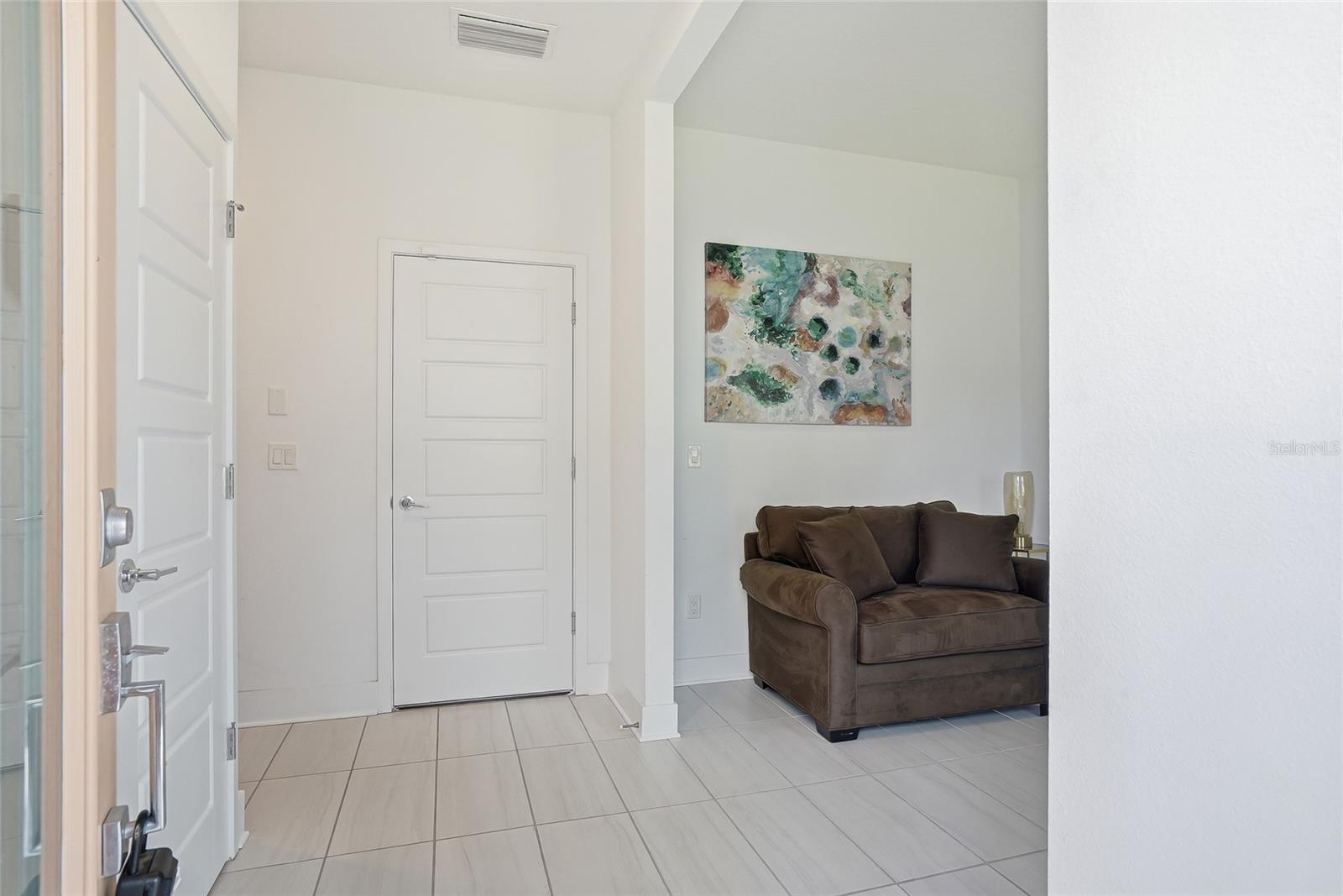 SOUTH WESTSHORE TWNHMS - Residential Lease