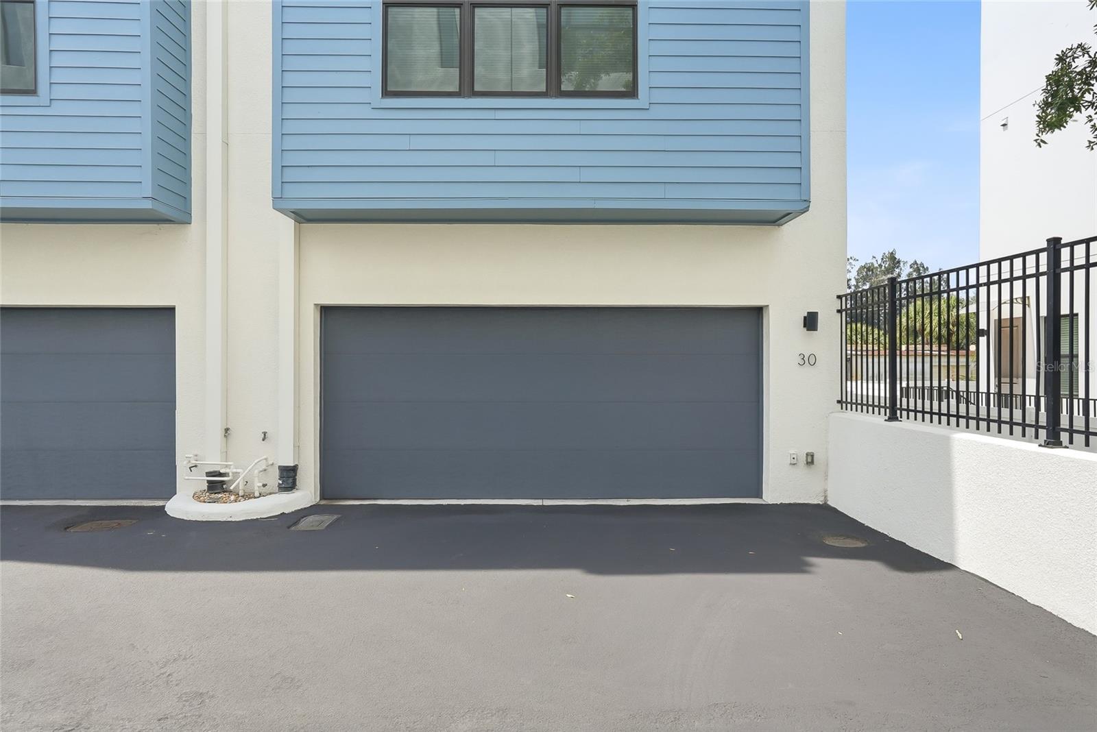 SOUTH WESTSHORE TWNHMS - Residential Lease