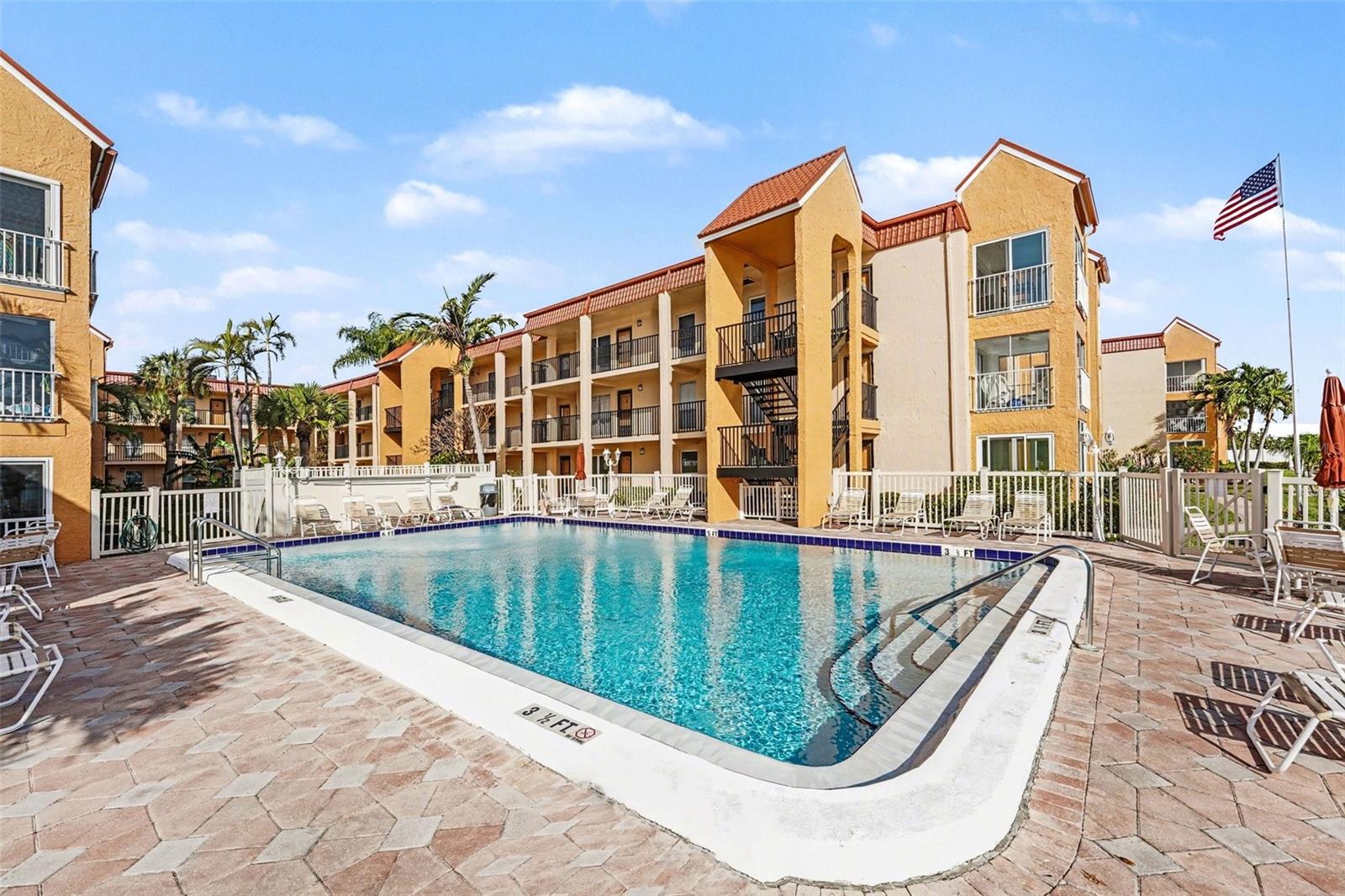 BOCA SHORES CONDO - Residential